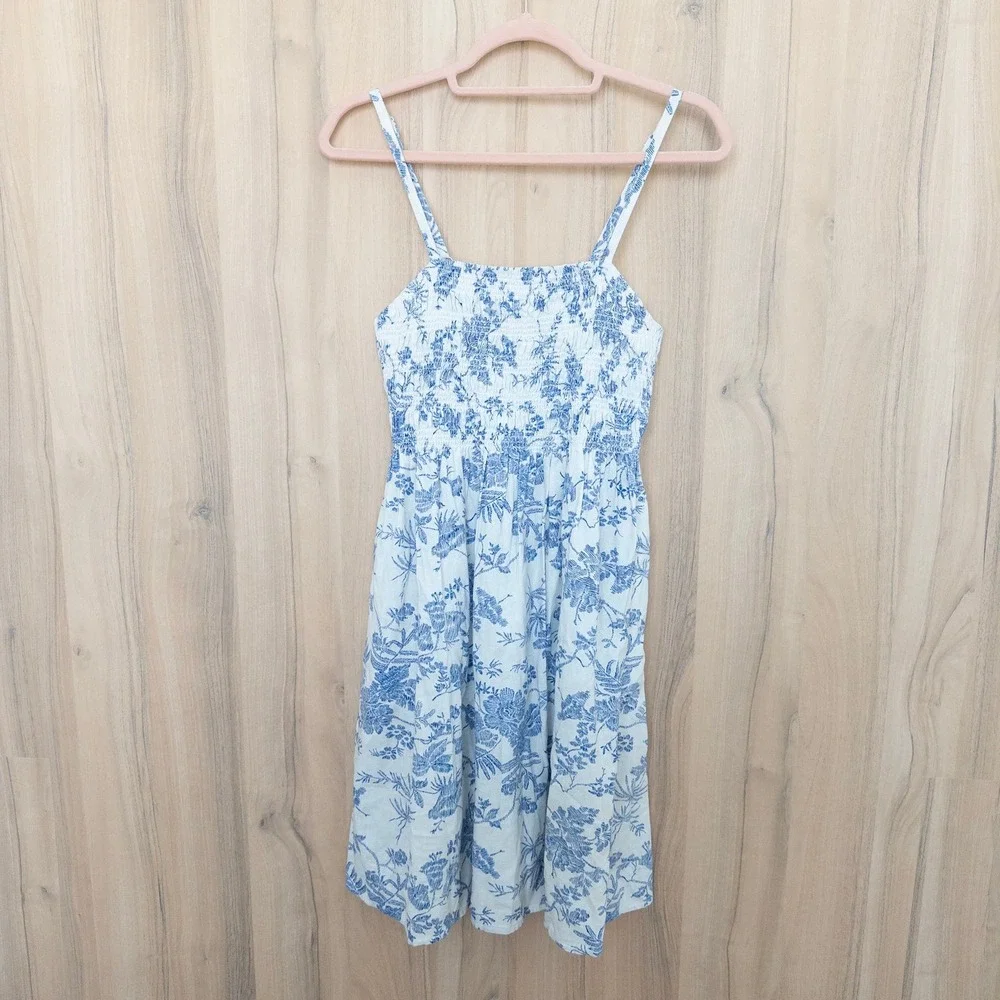 Universal Thread Floral Linen Blend Sundress XS Blue Smocked Cottage Coastal - Picture 1 of 8